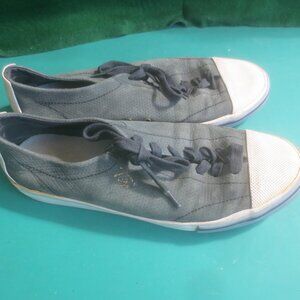 Retro Original Penguin by Munsingwear Model Tobaggan Perf Leather Sneakers